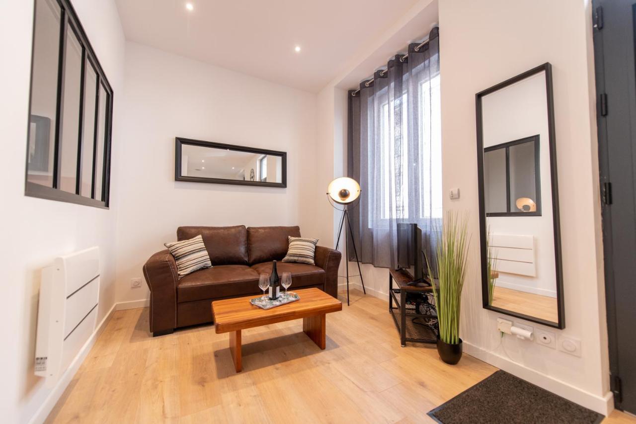 Kasa Loft Centre 2 - Wifi Et Tv - Confortable Et Stationnement Gratuit A Proximite Сент Етиен Екстериор снимка