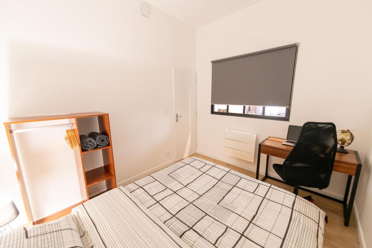 Kasa Loft Centre 2 - Wifi Et Tv - Confortable Et Stationnement Gratuit A Proximite Сент Етиен Екстериор снимка